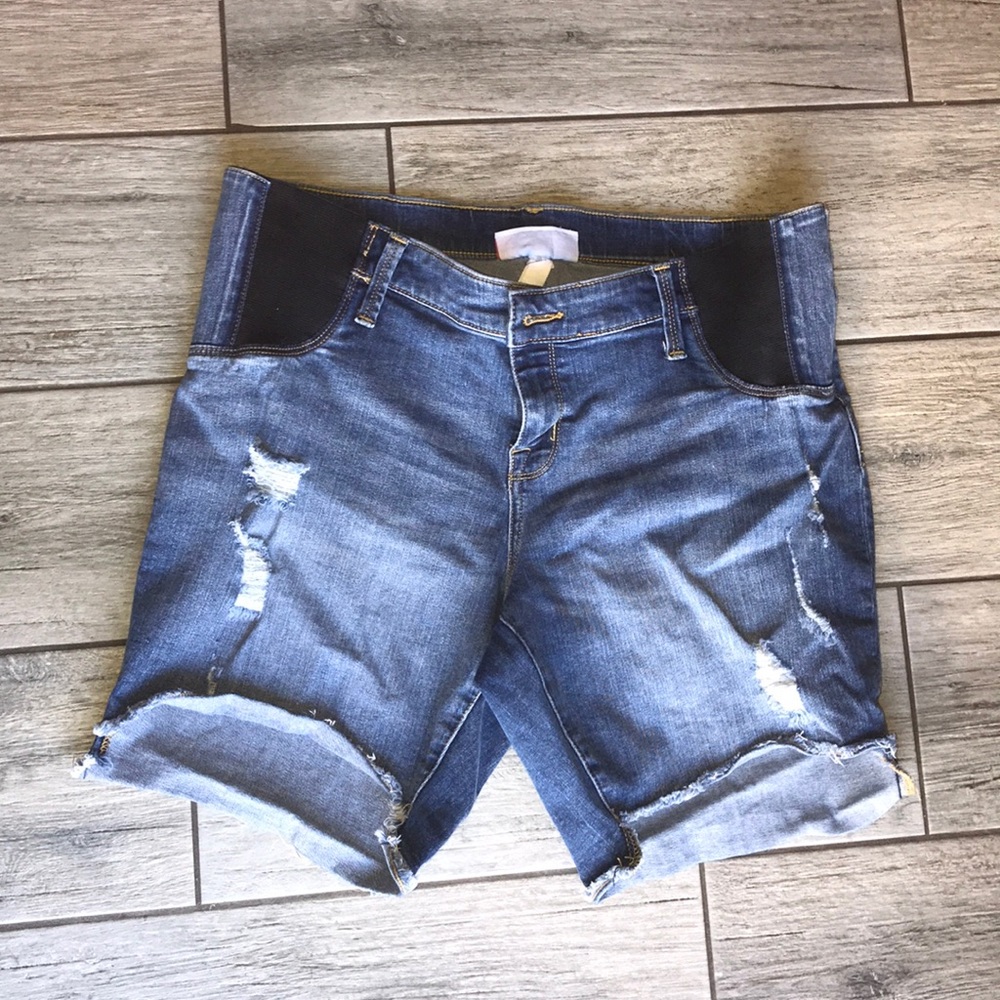 Isabela Maternity Bermuda shorts size 10